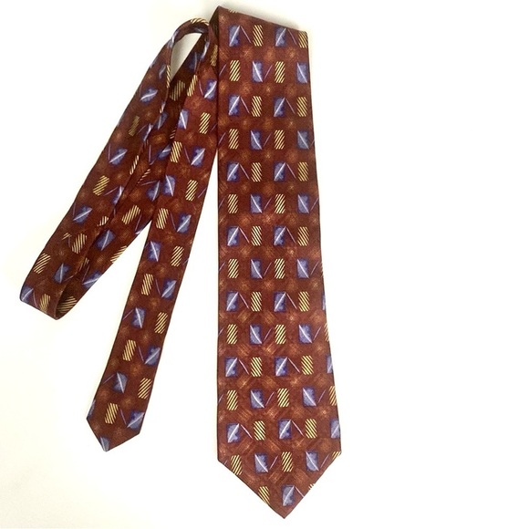Omaggio By Robert Talbot Geometric Silk Handsewn in Italy Design 21675 4”/ 54.5” - Picture 1 of 9